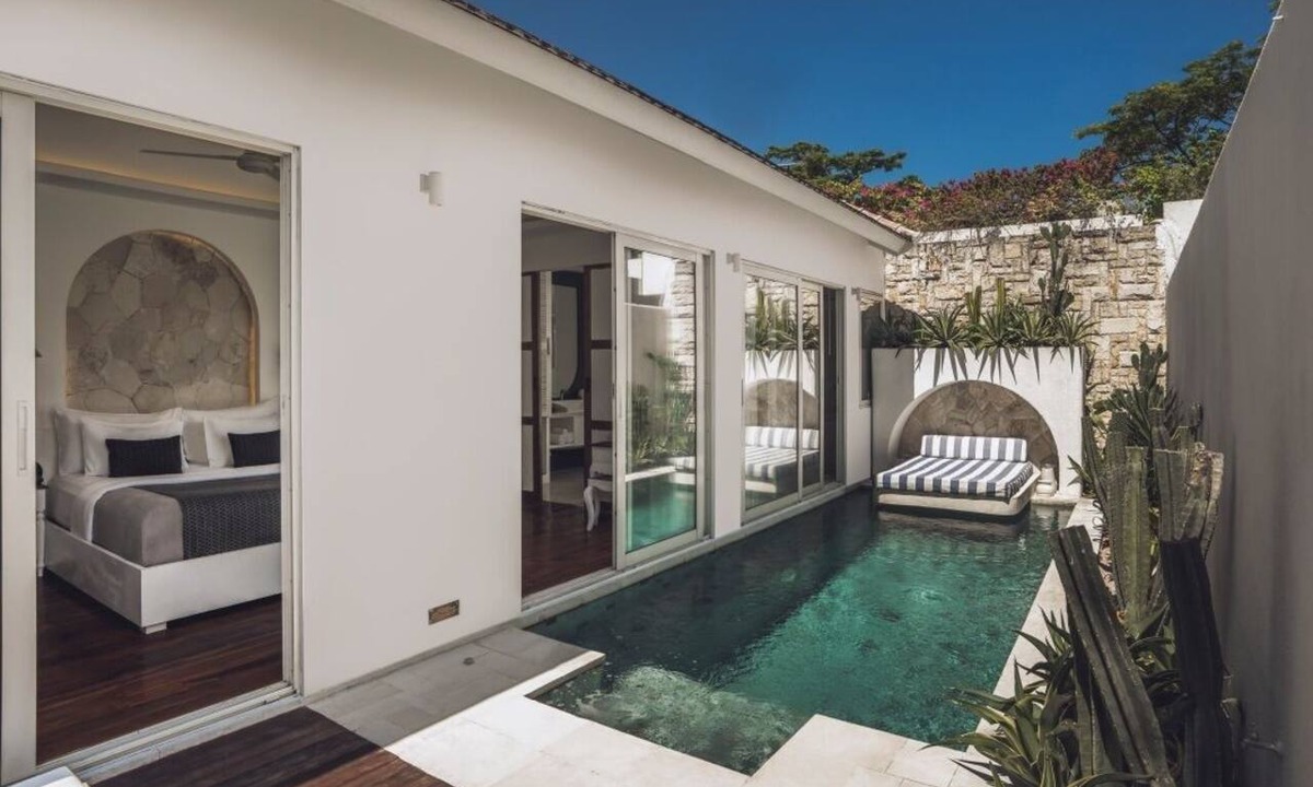 Sunset Road Hotel | 1 Bedroom Private Villa Seminyak