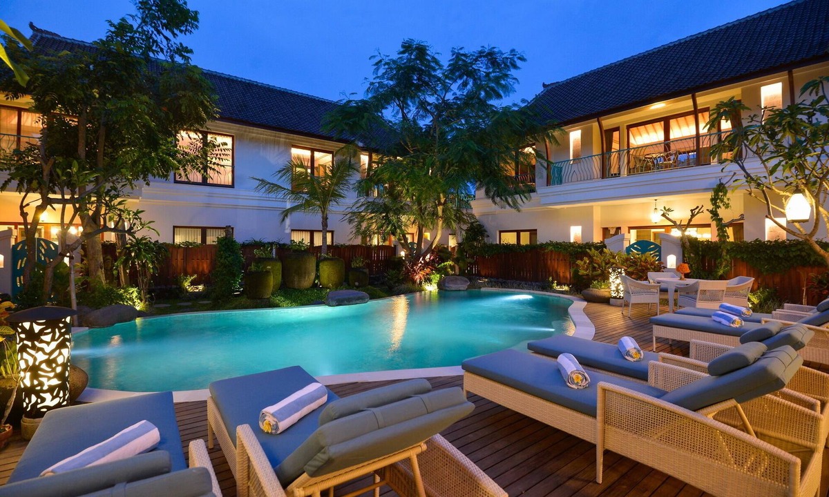 Kesiman Villa | 14BR Private Villa For A Large Group In Sanur - 12Min Drive To Sanur Beach!