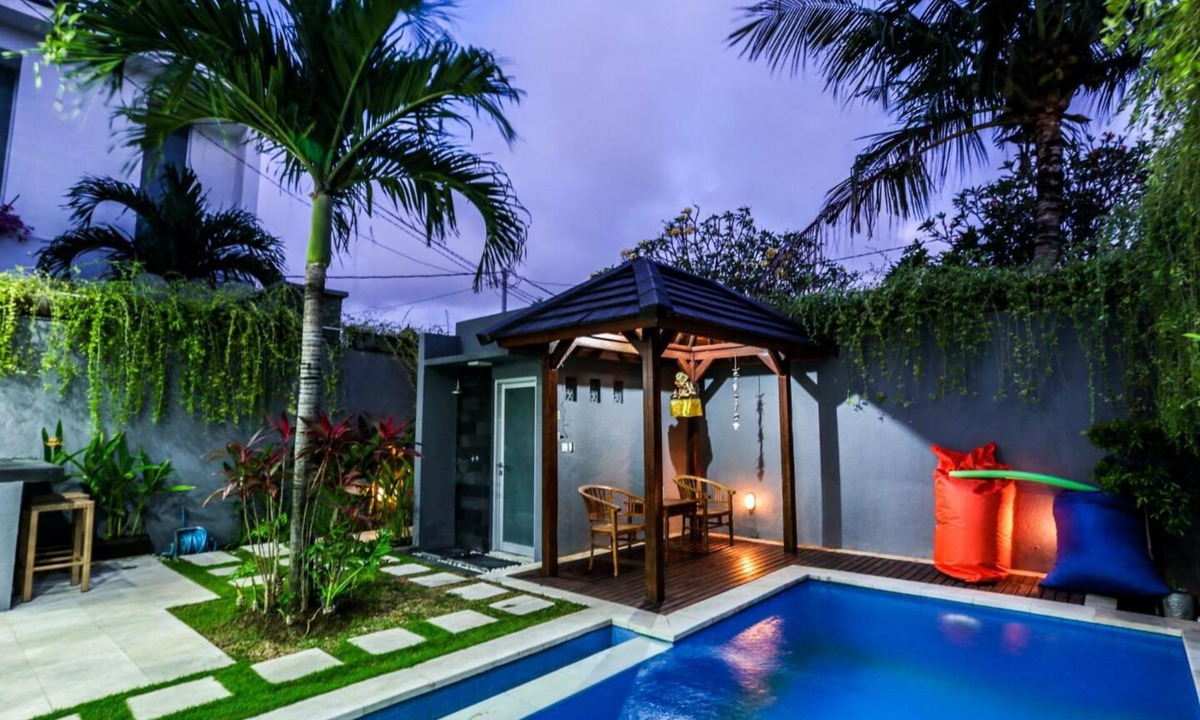 Kuta Villa | 2BR Villa, 15 Minutes Walk To The Beach! Quiet Area! - W/Private Swimming Pool!