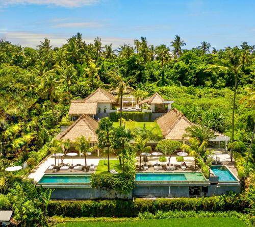 Tumbu Village Resort | 635 m² Resort ∙ 7 bedrooms ∙ 14 guests