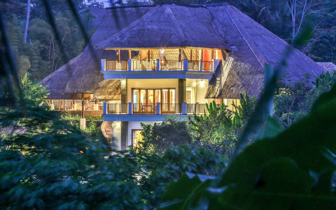 Melayang Resort | 900 m² Resort ∙ 8 bedrooms ∙ 19 guests