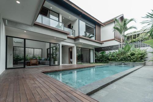 Padonan Villa | AKY Canggu - Daily Service, Luxury Pool Villas !