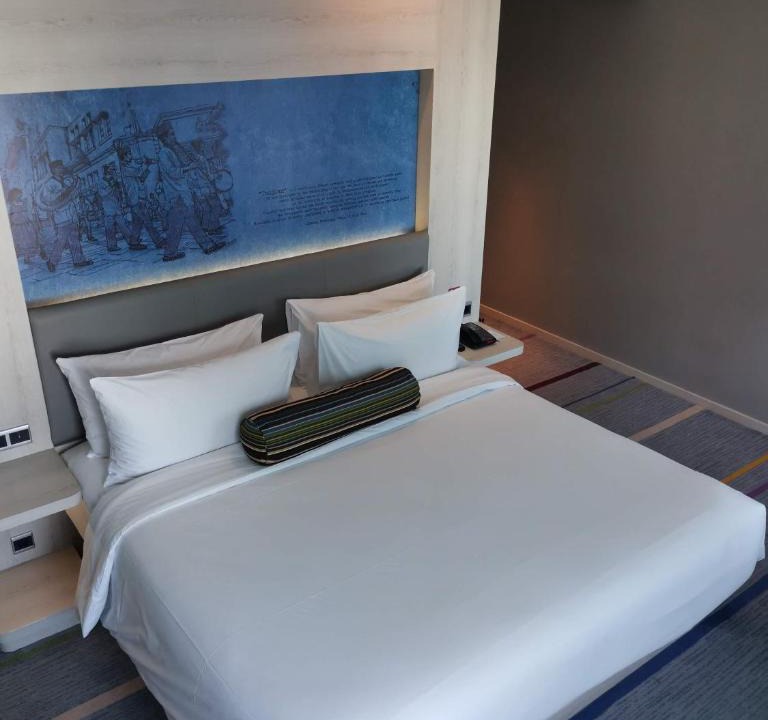 Kebon Sirih Hotel | Aloft by Marriott Jakarta Wahid Hasyim