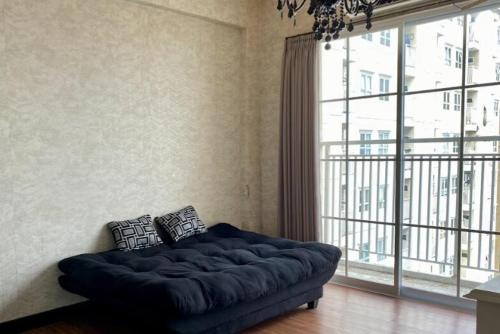 Jatinegara Apartment | Apt Casablanca 2BR Dahlia By Damaresa