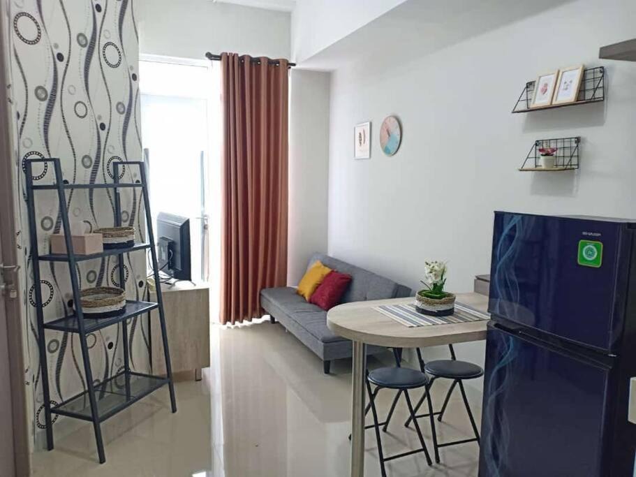 Cikarang Apartment | Apt Vasanta Inopark 1 BR Lnd4 dgn Infinity Pool, Onsen dan Netflix