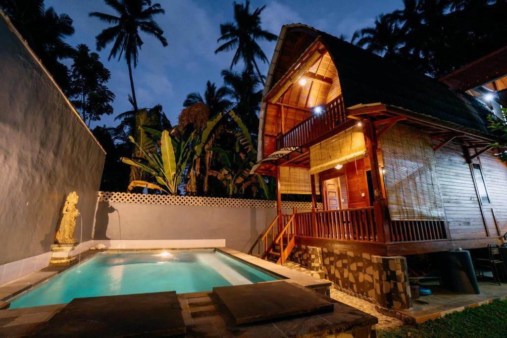 Bongkasa Pertiwi Villa | Ari sari joglo
