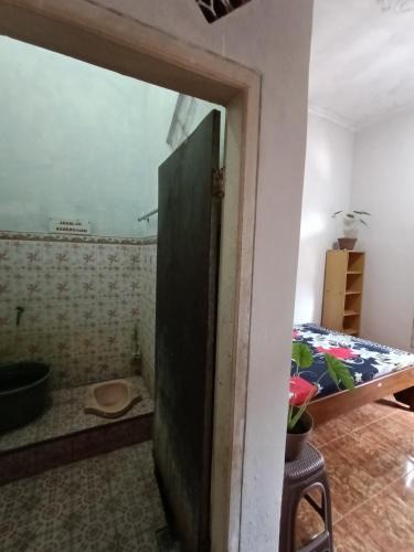 Kalipuro House | ArtHome Dormitory Hostel IjenBromo Hub
