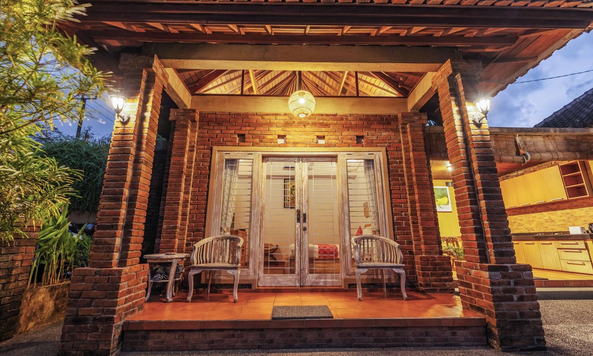Ungasan Villa | Authentic Balinese Villa near Uluwatu Beaches & Cultural Park