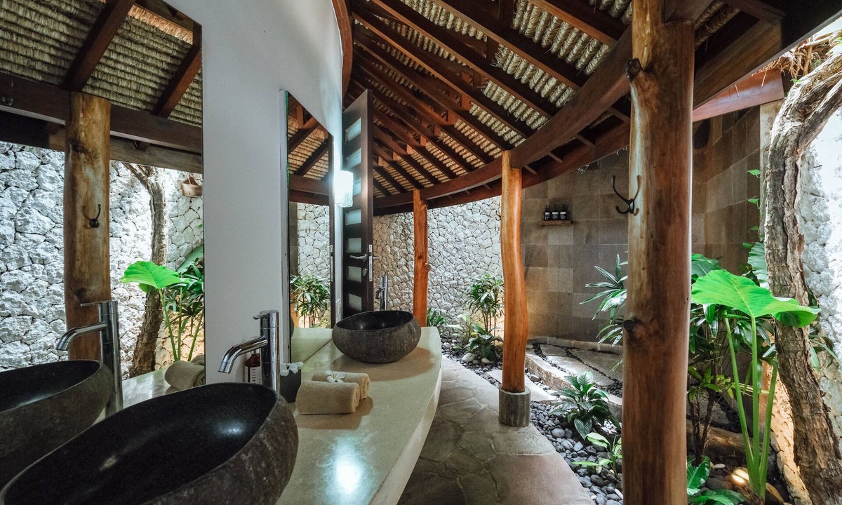 Pecatu Villa | Barrels at Bingin