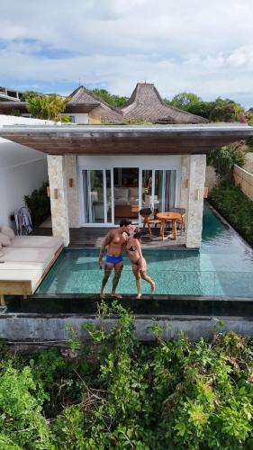 Uluwatu Villa | Beach front Sunset view villas