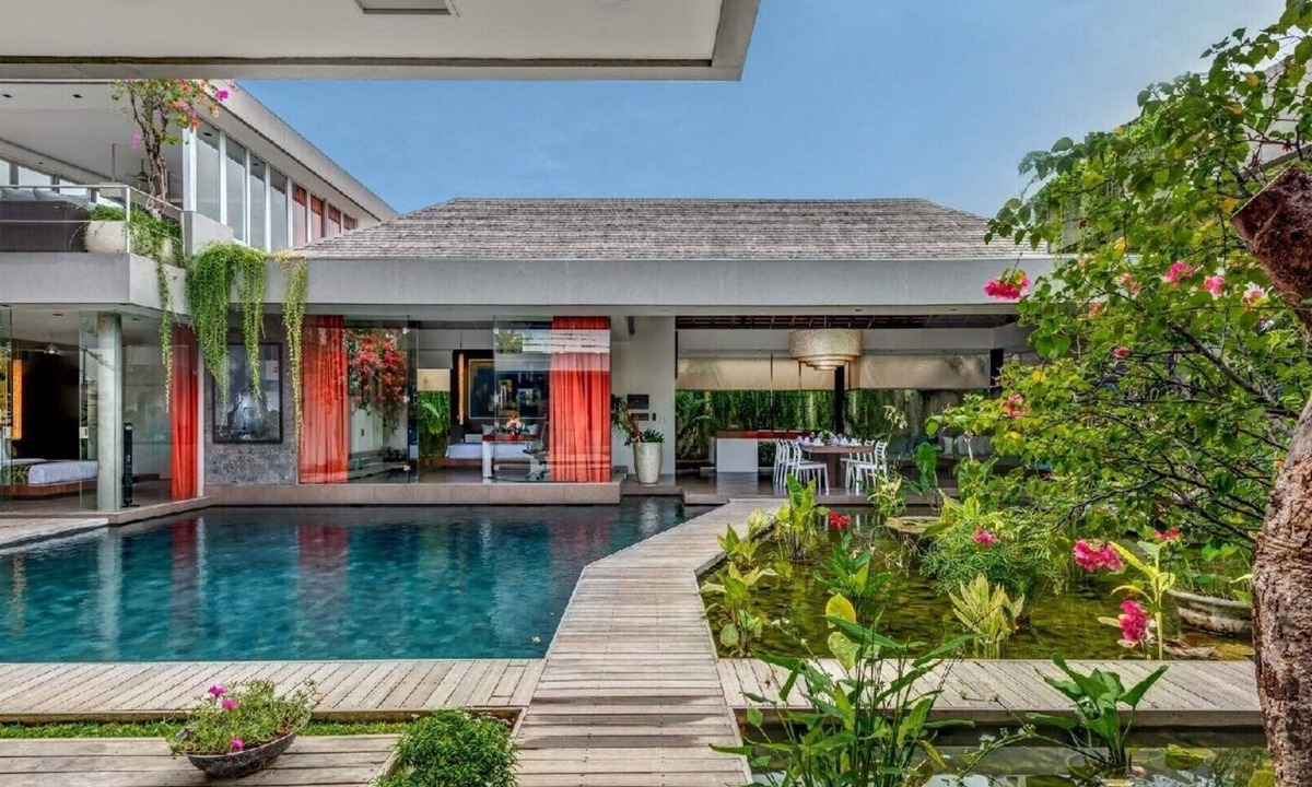 Seminyak Villa | Beautiful Villa with Private Pool & Sunny Environment, Bali Villa 2138