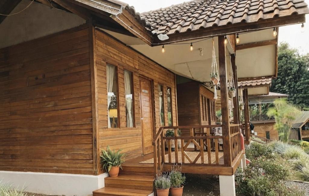 Pangalengan Cabin | Cabin Kayu RB FOURFIVE