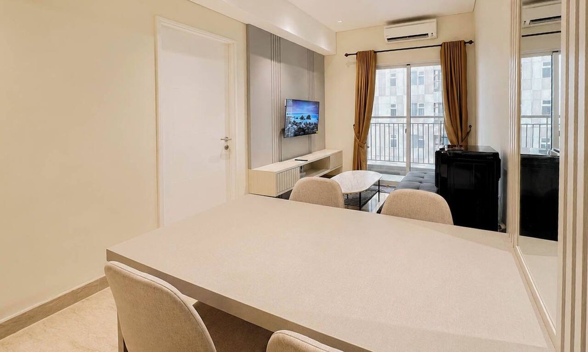 Kesawan Apartment | Classic Roomy 2Br At Apartment Podomoro City Deli Medan
