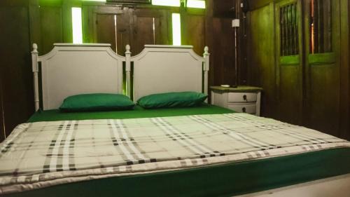 Ngemplak House | Cokro Hinggil - Traditional View