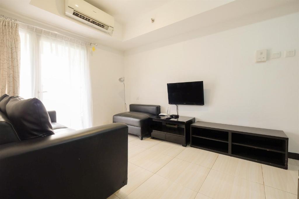 Karet Apartment | Comfortable 2BR The Wave Apartment near Epicentrum Kuningan by Travelio