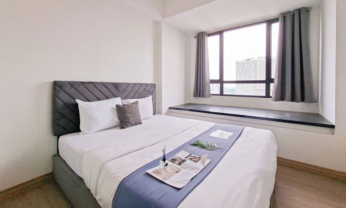 Panunggangan Utara Apartment | Comfortable Studio At Apartment Collins Boulevard