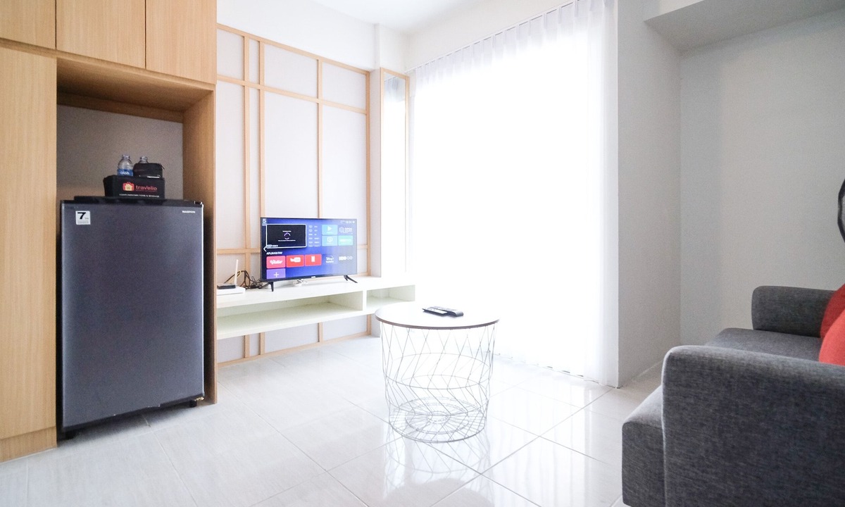 Sidoarjo Apartment | Comfy And Spacey 2Br Apartment At Suncity Residence