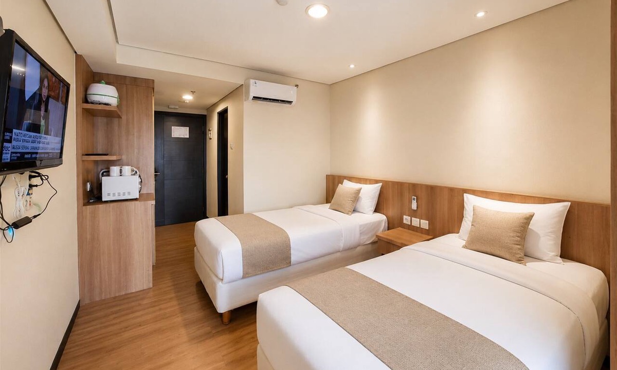 Panunggangan Utara Apartment | Compact Look Studio (No Kitchen) At Apartment Great Western