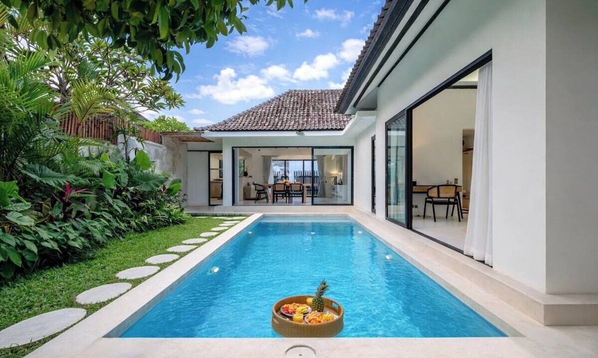 Melayang Villa | Cozy 2BR in Ubud w Rice Field&Temple Views+Pool
