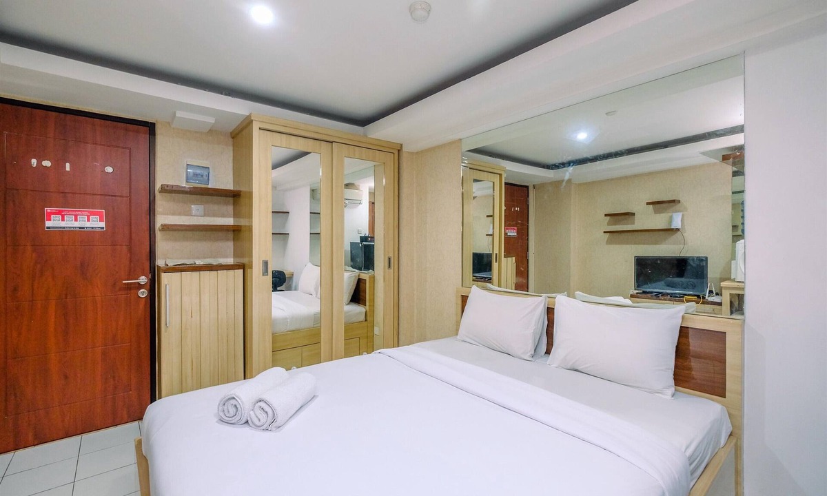 Kebagusan Apartment | Cozy And Simply Studio At Kebagusan City Apartment