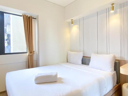 Cikarang Apartment | Cozy Living and Comfort 3BR Meikarta Apartment By Travelio