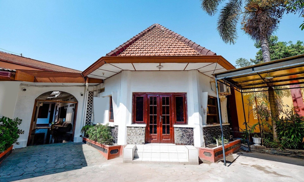 Laweyan House | Cozy Twin Escape with Free WiFi and Parking