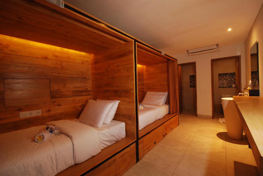 Downtown Kuta Hostel | DBeds Kuta Beach
