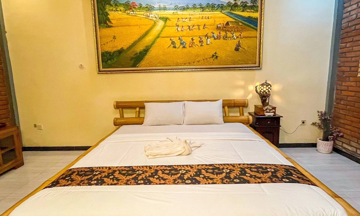 Borobudur Hotel | Desa Bahasa Syariah