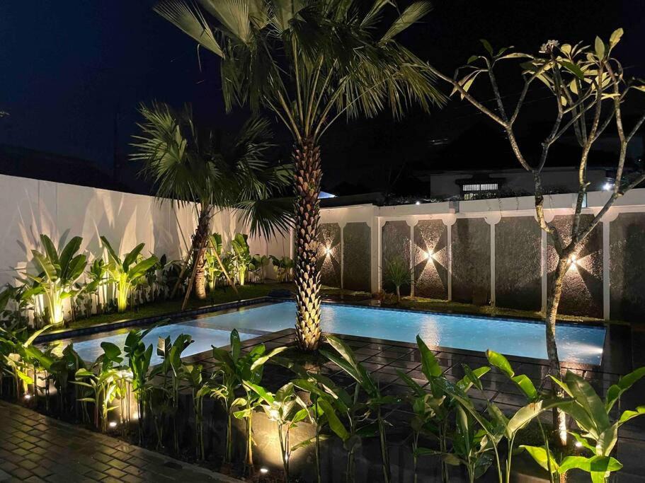 Caringin Villa | Dhanis House Bogor