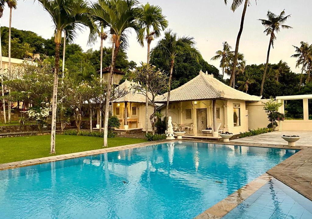 Amed Resort | DHAUTEYA VILLA