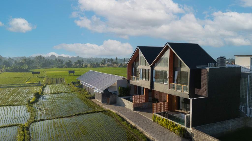 Mambal Villa | Duality Villas