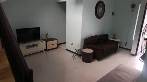 Malang House | El Shafaa Homestay Syariah Malang