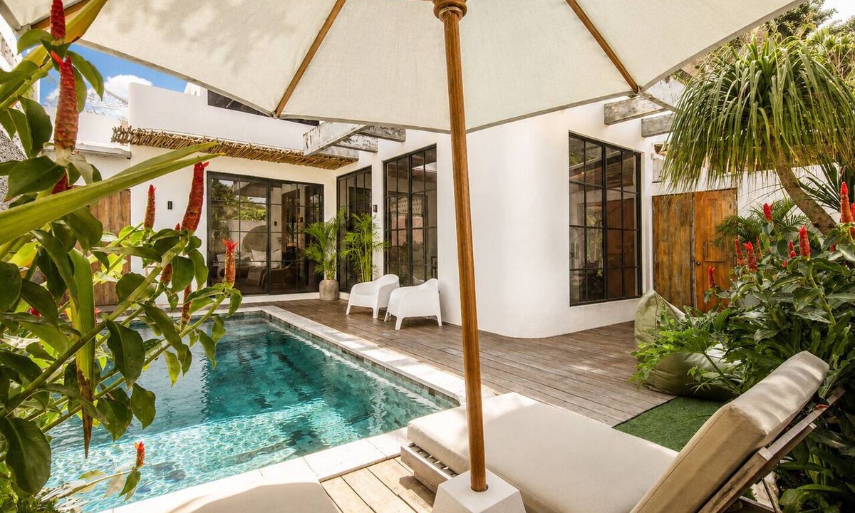 Sunset Road Villa | Elegant 4BR Seminyak Villa – 10min from the Shore