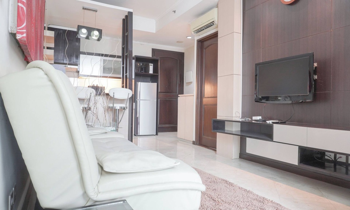 East Kuningan Apartment | Elegant and Comfy 1BR with Extra Room Apartment at Bellagio Residence