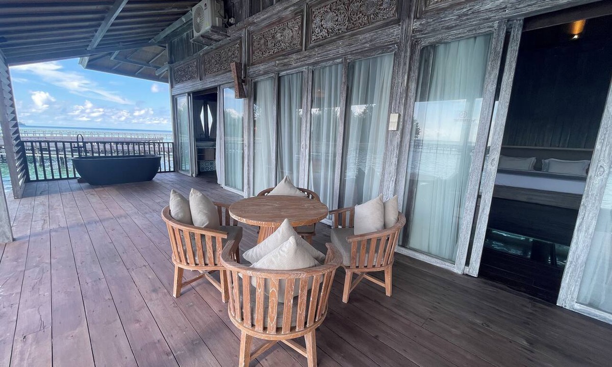 Karimunjawa Islands Resort | Grand Mega Diving Resort Karimunjawa