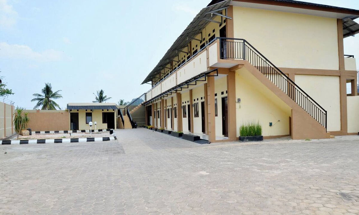 Rajabasa Hostel | Haura syariah