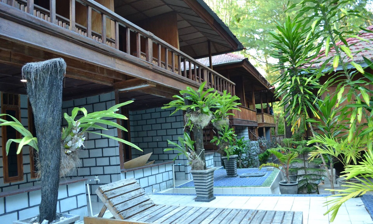 Hoga Island House | Hoga Dive Inn Wakatobi