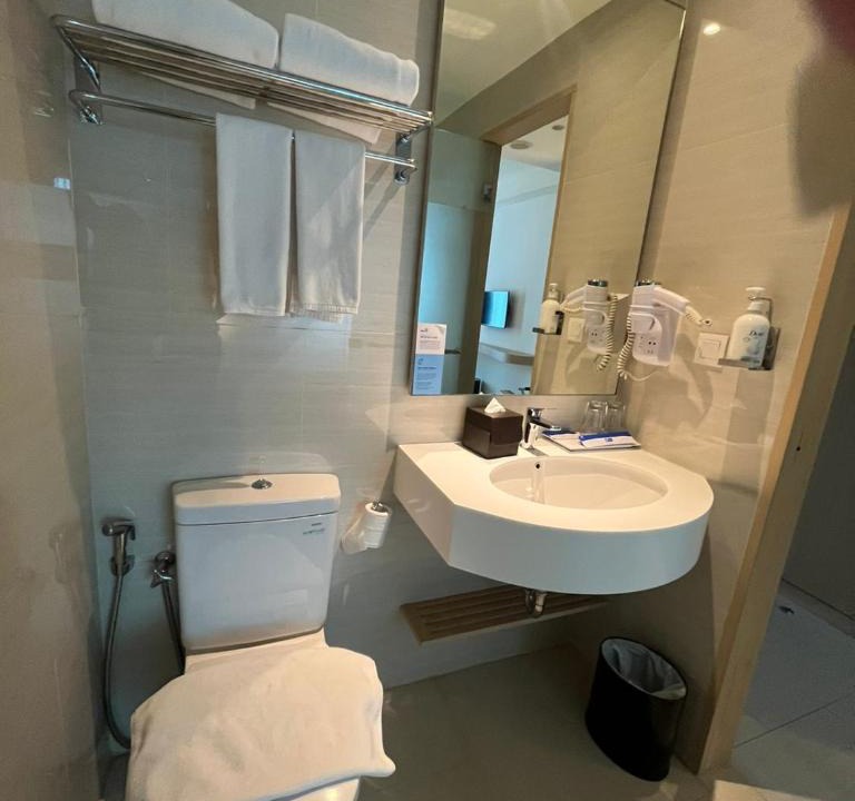 Old Jakarta Hotel | Holiday Inn Express Jakarta International Expo by IHG