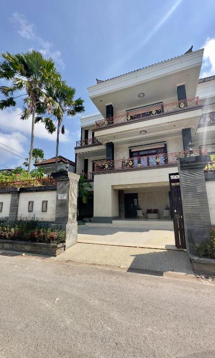 By Pass Ngurah Rai House | Homestay Pelangi Jimbaran