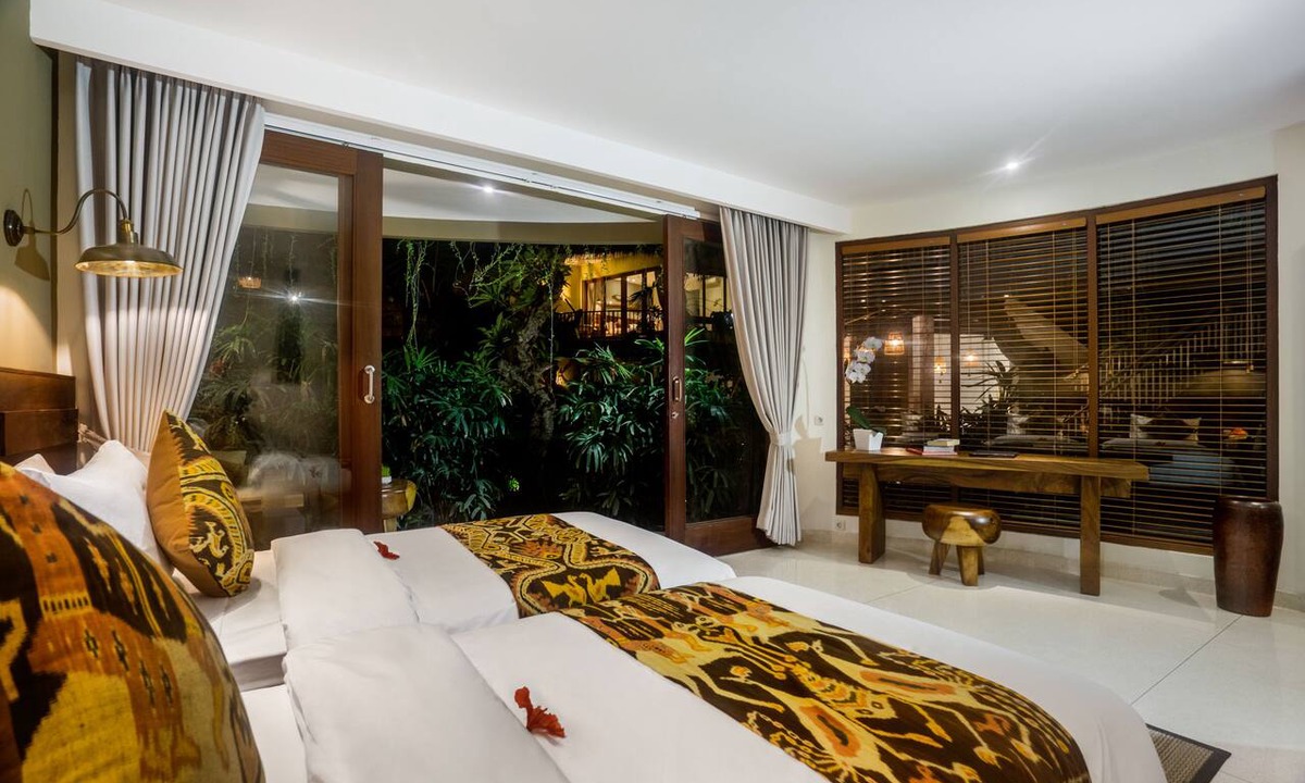 Melayang Resort | Honai Resort