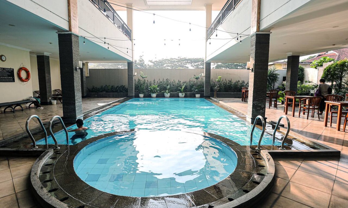 Bandar Lampung Hotel | Hotel Grande Lampung Powered by Archipelago