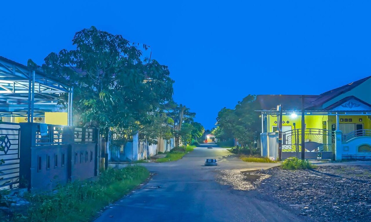 Melayu Hotel | Hotel O Adam Kost SyariahNearWisata Jembatan Barito