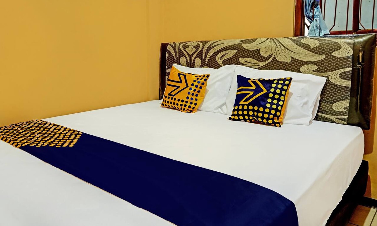 Malang Hotel | Hotel O Homestay Simpang Panji Suroso Syariah