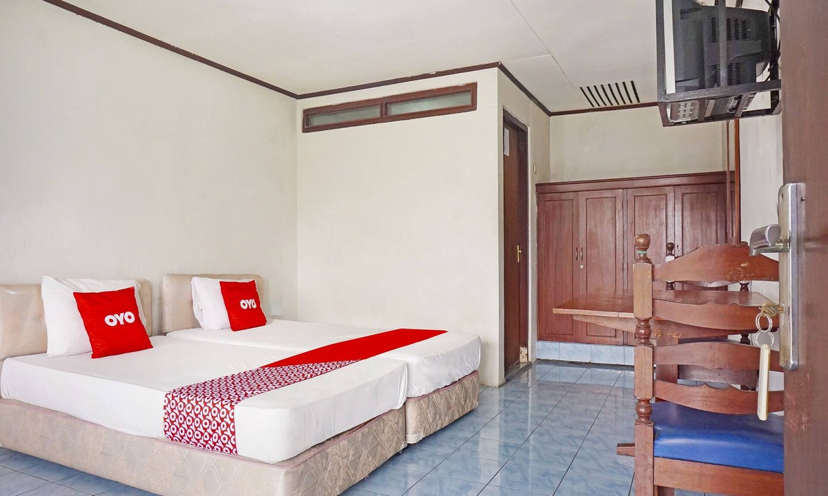 Cisarua Hotel | Hotel O Lembah Nyiur