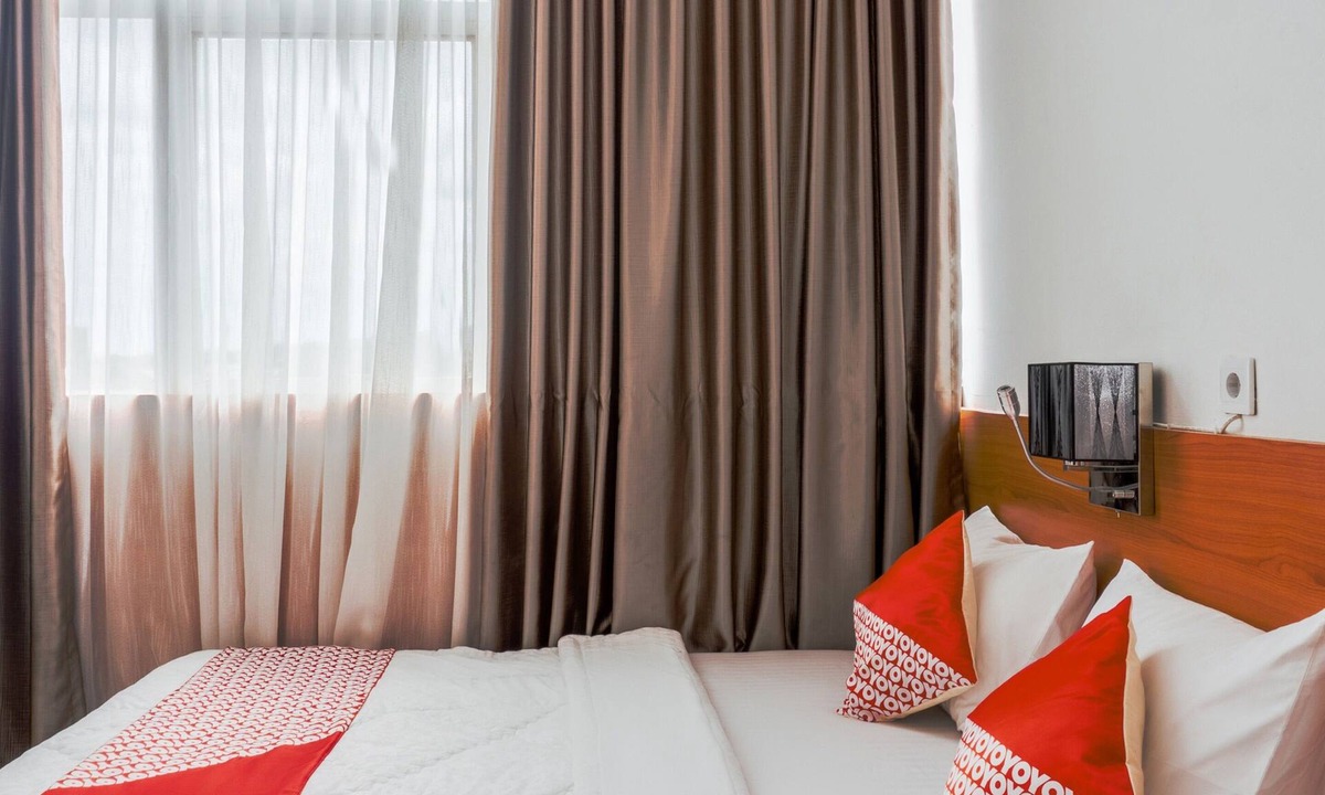 Demak Hotel | Hotel O Mandiri Guest House Syariah