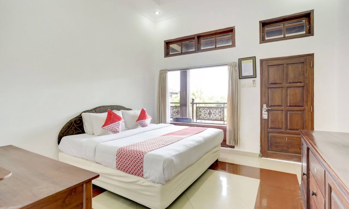 Diponegoro Hotel | Hotel O Ratu