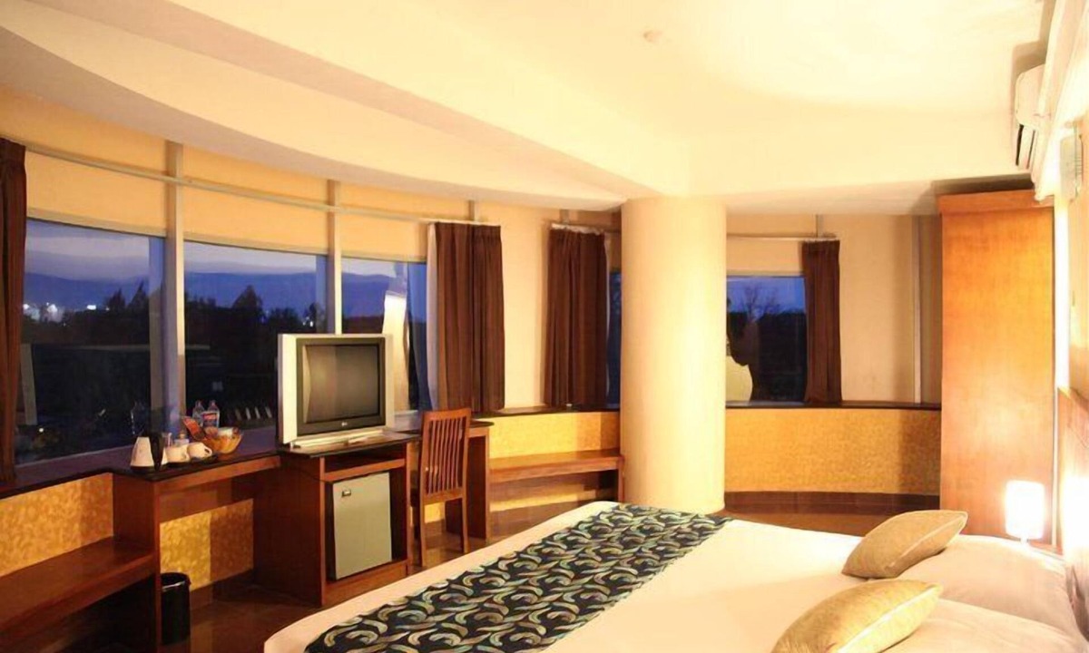 Darmo Hotel | Hotel Oval Surabaya