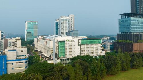 Serpong Hotel | Hotel Santika BSD City-Serpong