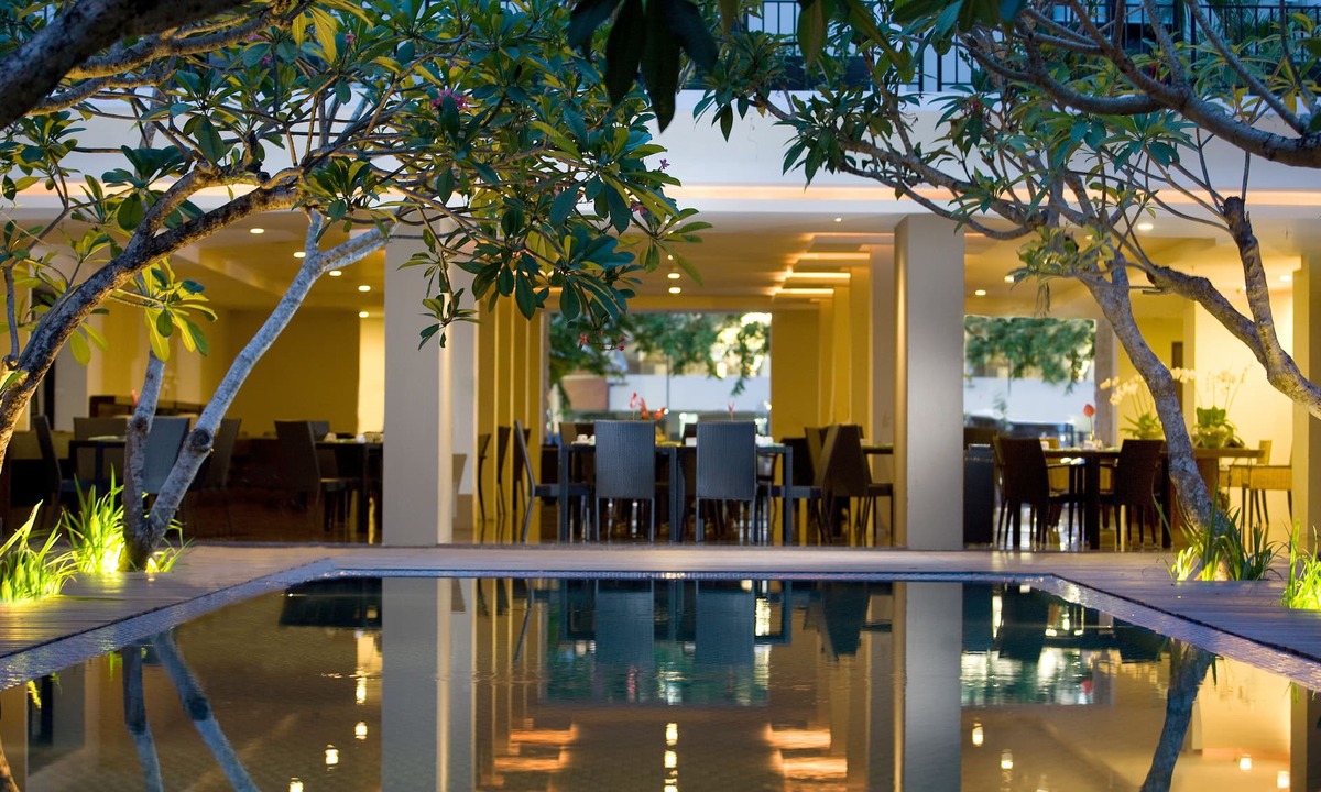 Raya Kuta Hotel | Hotel Santika Kuta Bali