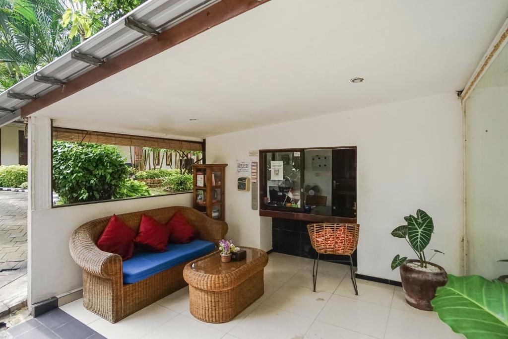 Bukit Hotel | Kampung 168